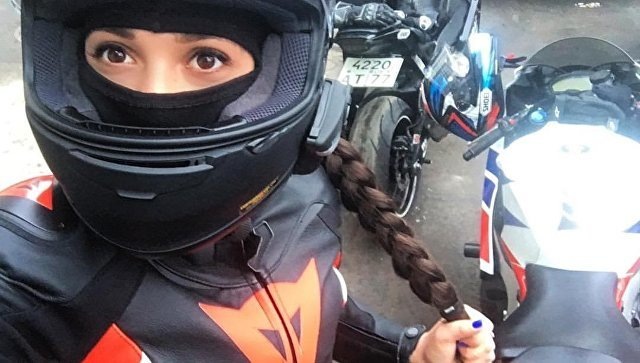 МОТОДЕВОЧКА Оля