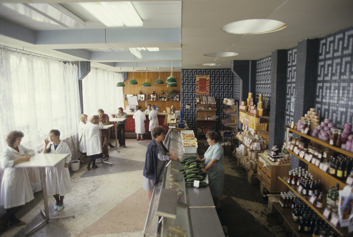    Со времен СССР правила русского языка немного изменились