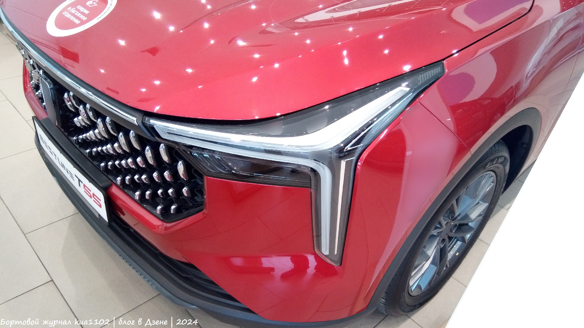 Передняя часть кроссовера FAW Bestune T55. Автор фотографии kua1102