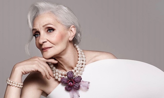    Из уборщицы - в модели