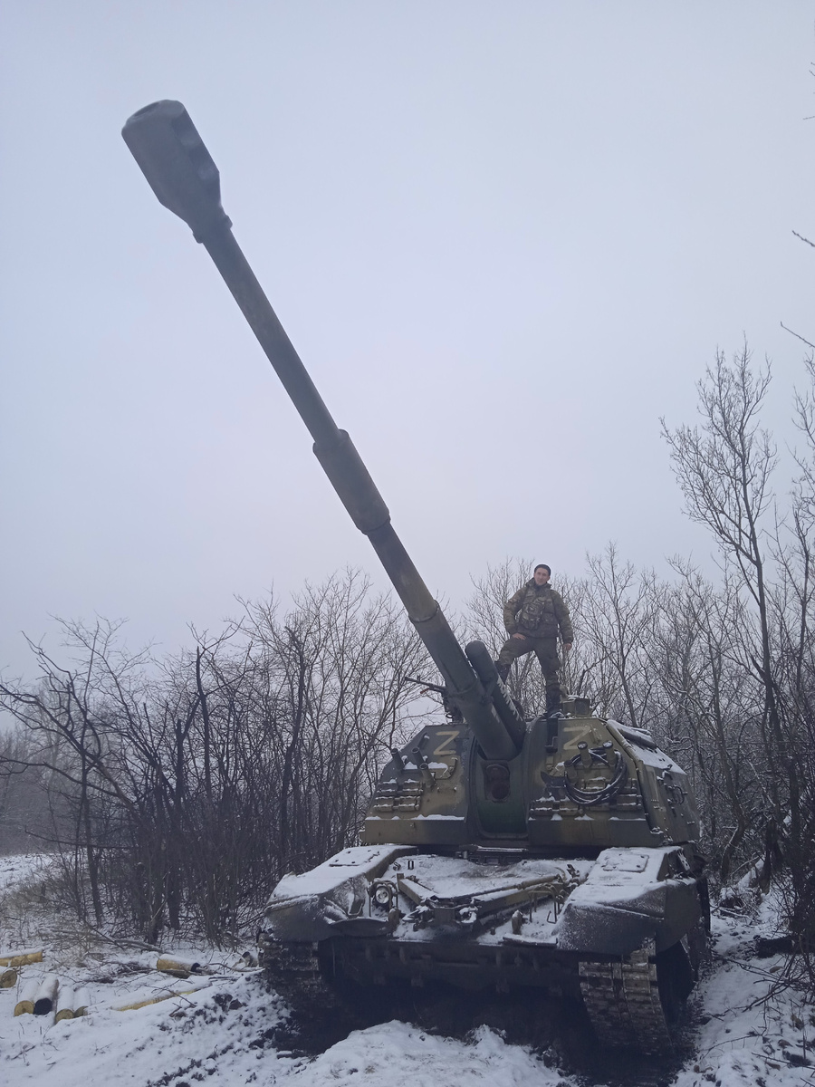 Рога опущены, машина готова к работе. 