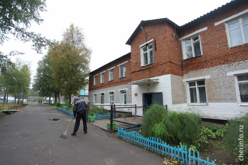    Водитель уже имел судимость за то, что пьяным разъезжал на БМВ по улицам города. Спустя десять дней после вступления приговора в силу, он снова сел за руль пьяным.