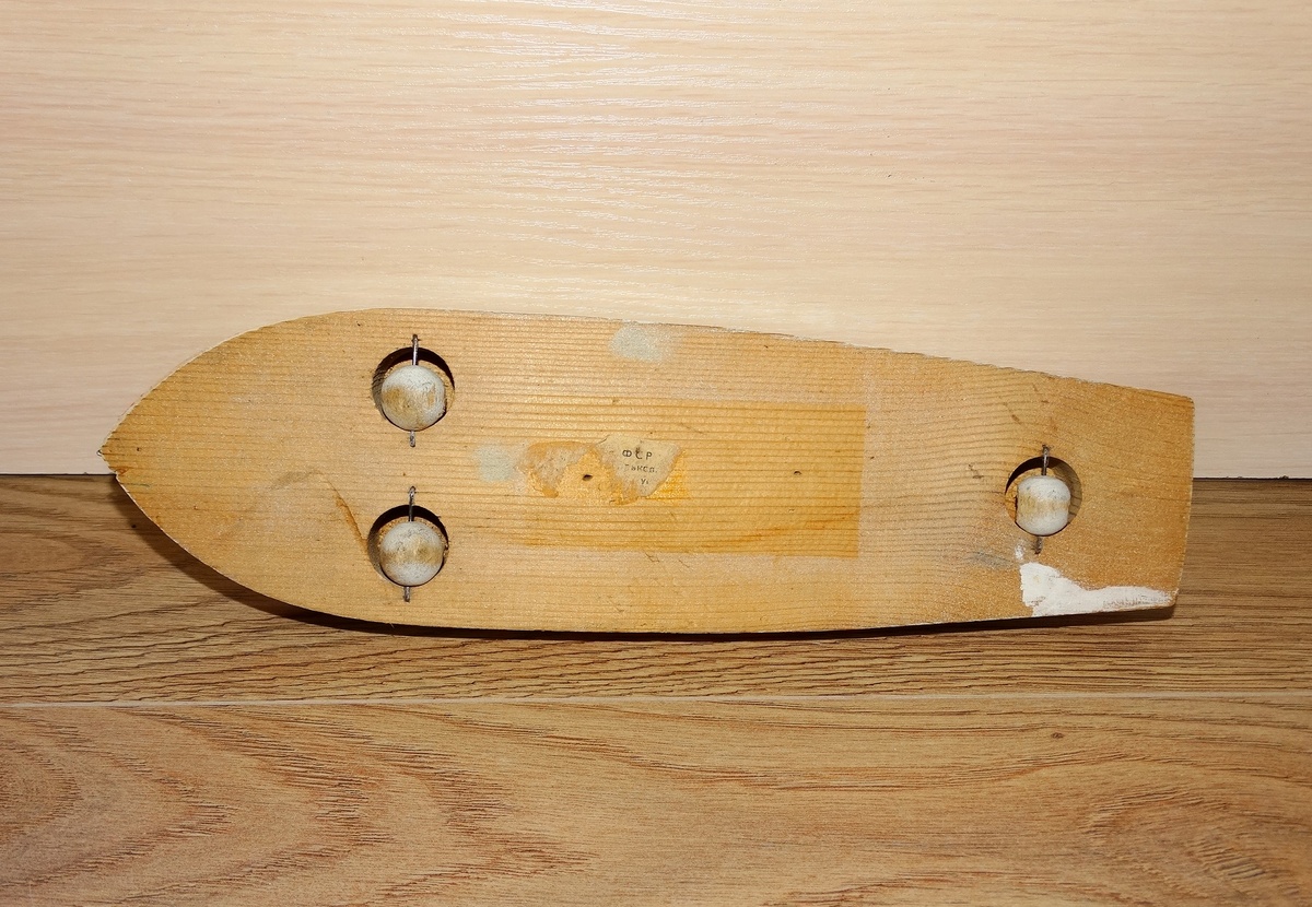 Теплоход "Россия", фото автора. Листаем галерею -->> 