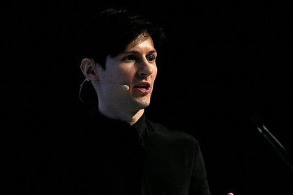 Во Франции задержан основатель мессенджера Telegram и социальной сети «ВКонтакте» Павел Дуров. Это произошло в аэропорту Парижа на выходе из его частного джета. Как утверждают источники французских СМИ, бизнесмену планируют предъявить обвинение сразу по нескольким статьям.