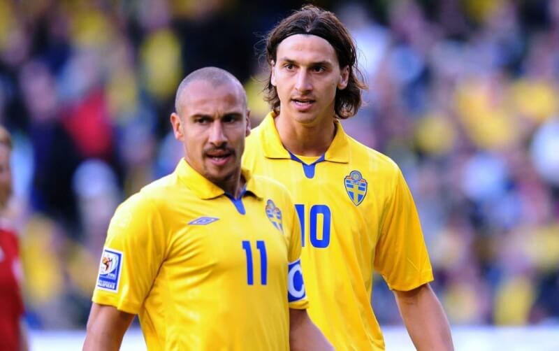 Хенке и Ибра. Берегись, защита!