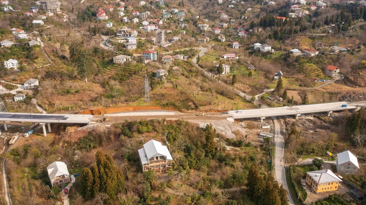 © Courtesy of Roads Department of Georgia / georoad.ge (Строительство обхода Батуми)