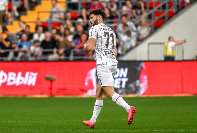 Прогноз на матч Локомотив - Ростов 25 августа 2024 