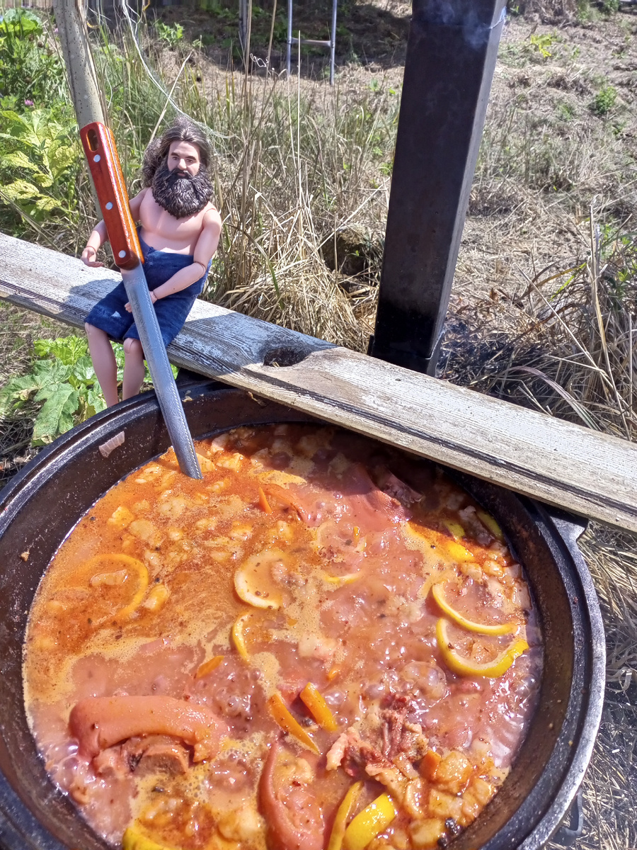 Хагрид-помощник. 