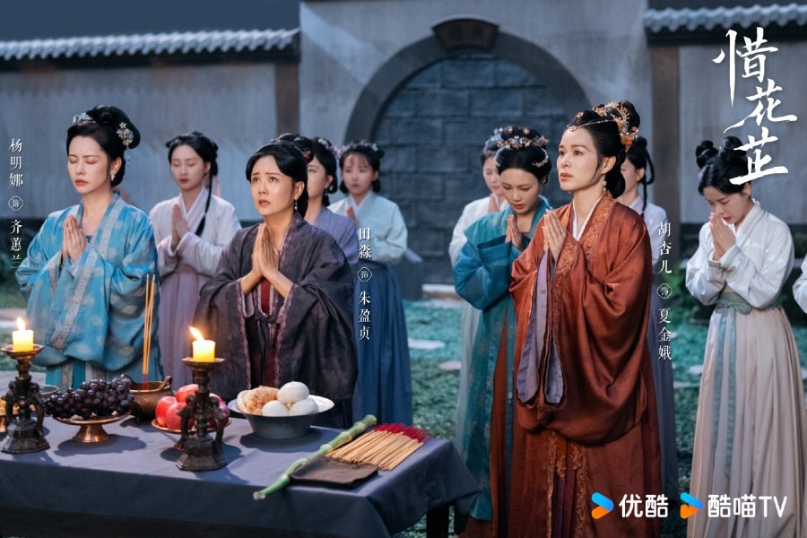 Боги, добавьте просмотров нашей дораме у русских, ну, еще хотя бы пару тысяч.