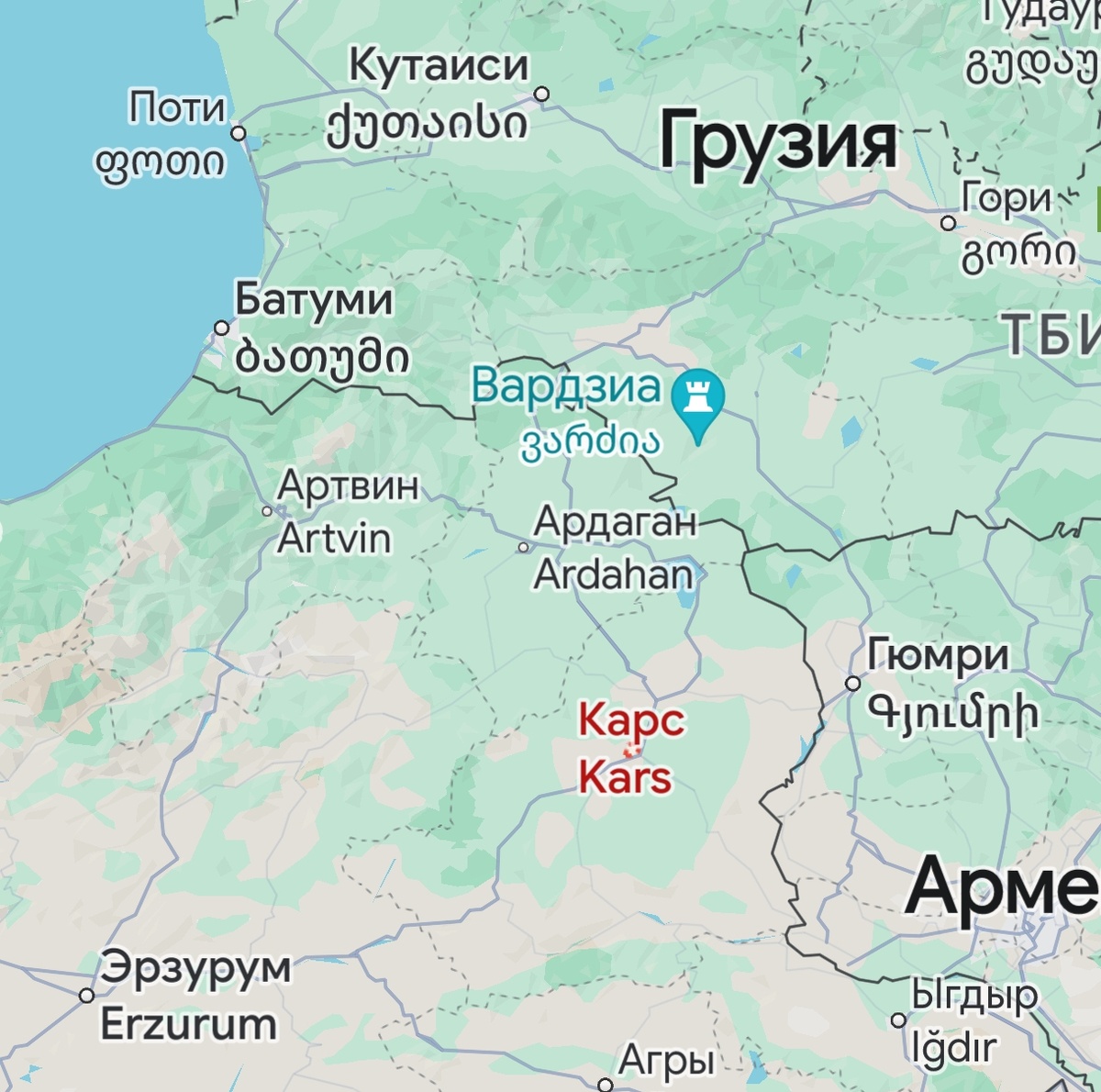 Вот он - красневеньким белеется