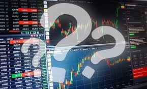 На бирже криптовалют следят за ценной монеты. На бирже можно отследить в какой день, час, минуту или же секунду монета падала или росла. Можно даже отследить историю цены любой криптовалюты. 