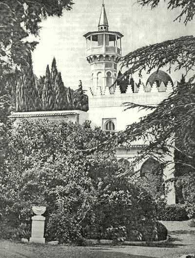 Бельведер в виде минарета, Кичкинэ.