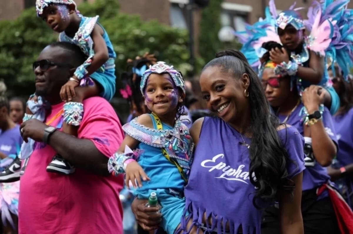    В Лондоне в первый день карибского карнавала арестовали 90 человек