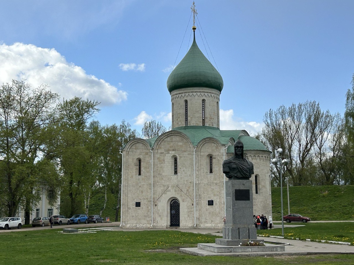 Спасо-Преображенский собор в Переславле-Залесском – место крещения Александра Невского (фото автор)