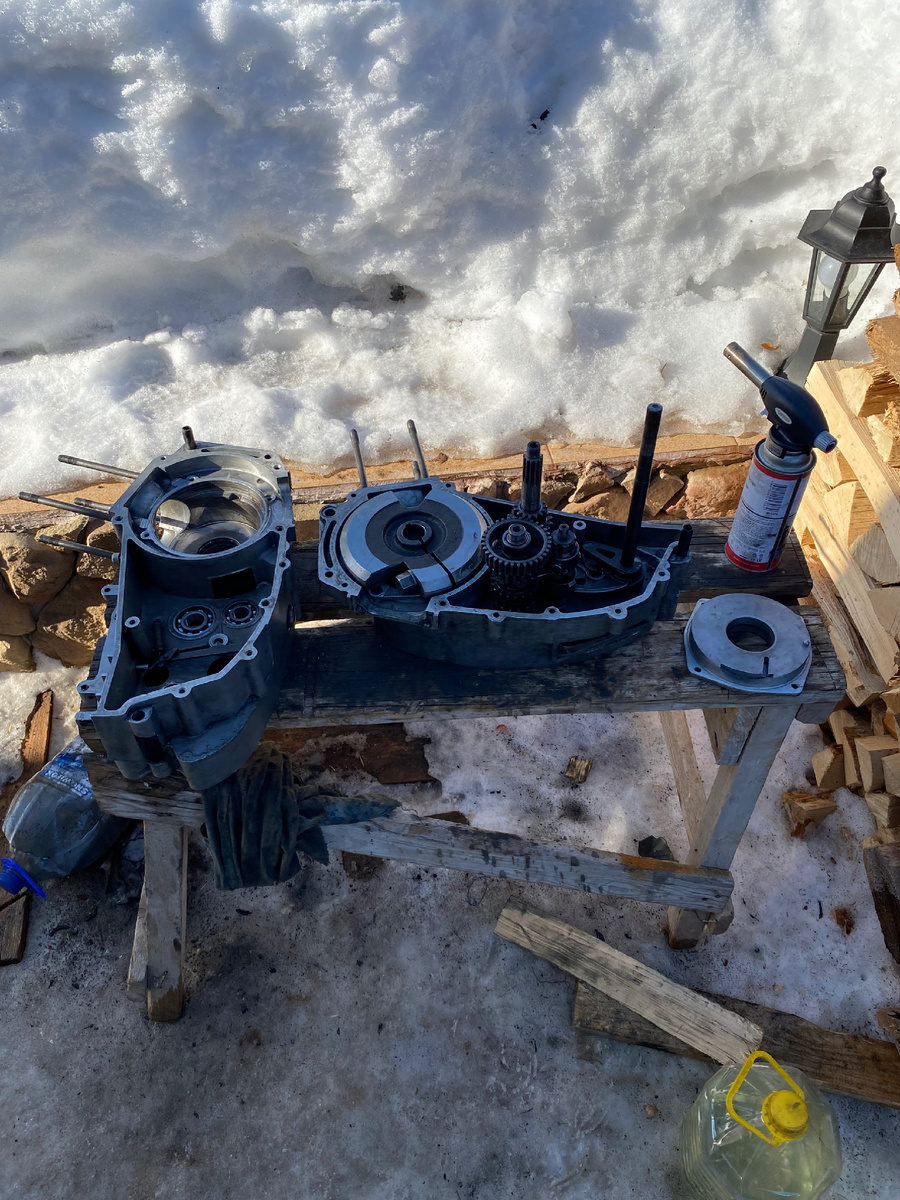 Расколол довольно быстро, но возникли трудности с крышками КШМ