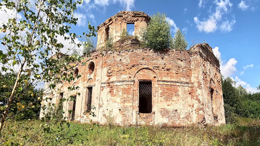 Старая заброшенная церковь в Тяполово. Духовщинский район.