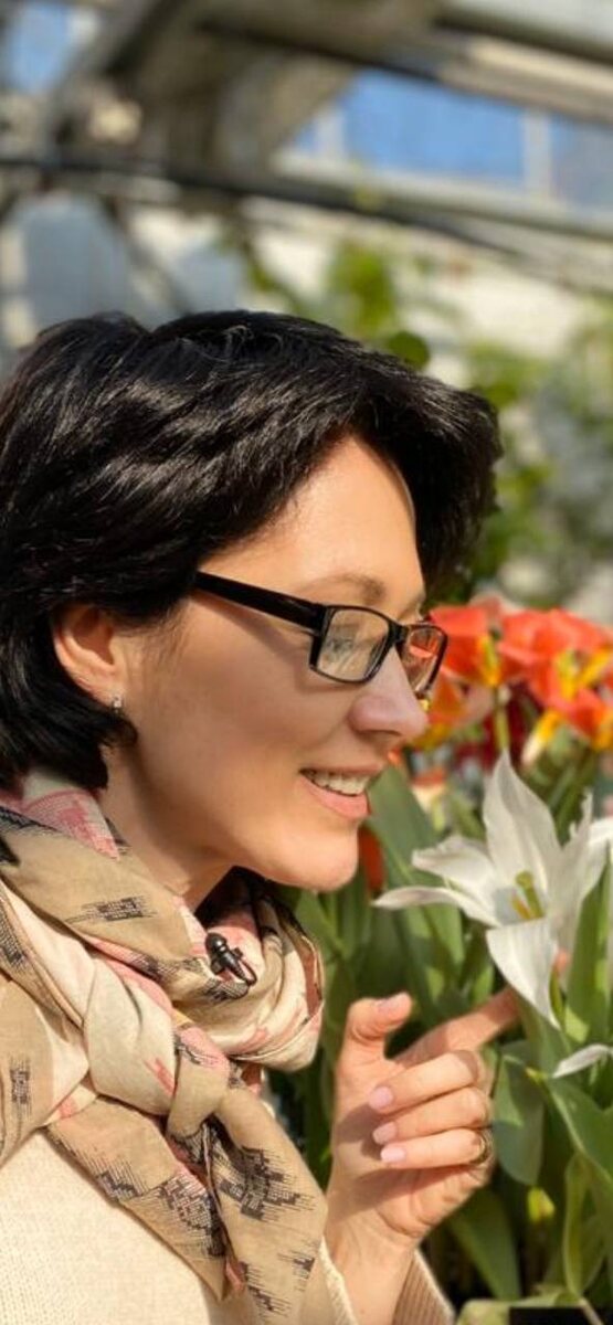 На фото: ведущая прогноза погоды на канале  НТВ Ирина Полякова