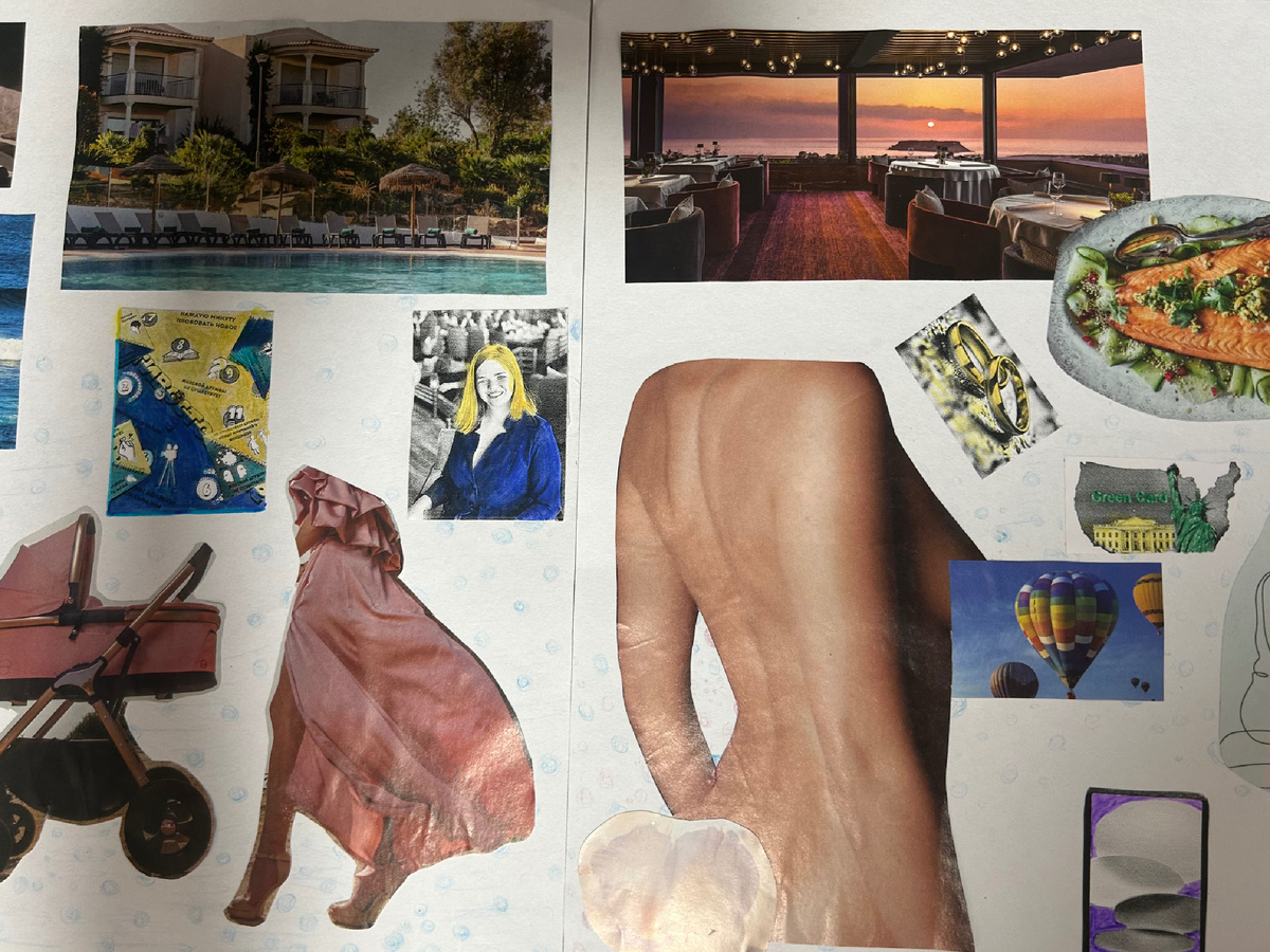 Моя фотография находится по центру 