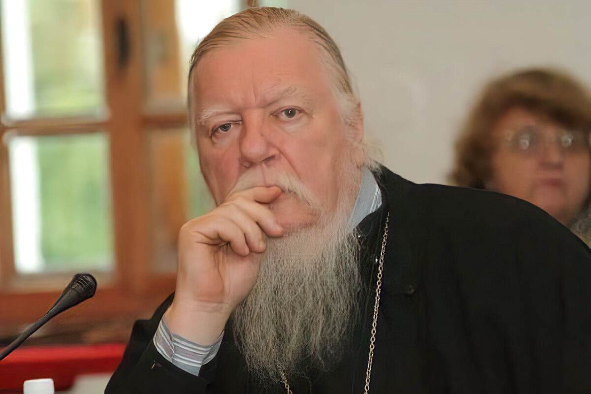 Зело мудрый был отец Димитрий Смирнов. И не боялся сказать правду. И мы не будем бояться. Фото Яндекс.Картинки. 