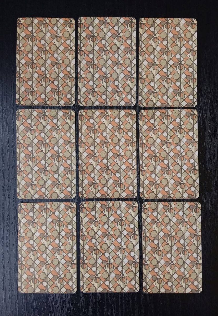 Счет идет слева направо сверху вниз