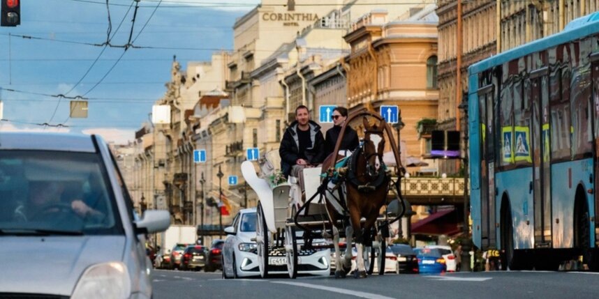    Алёна Бобрович