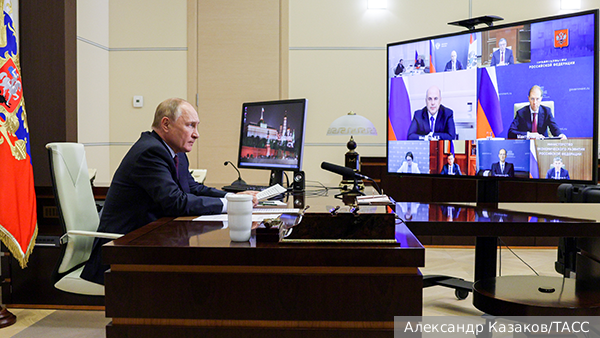     Фото: Александр Казаков/ТАСС   
 Текст: Валерия Городецкая
