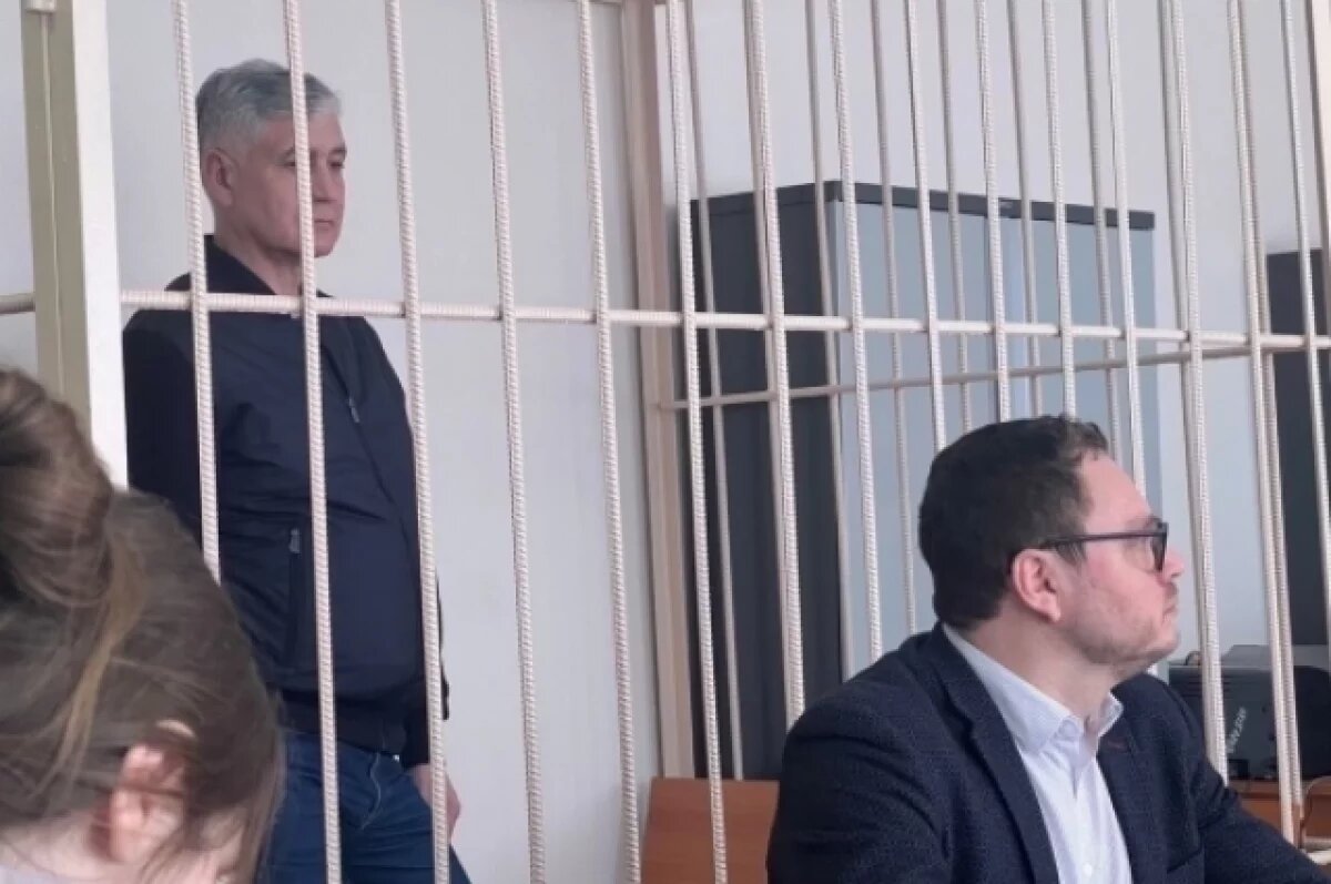    Суд не стал менять меру пресечения бывшему главе дептранса Новосибирска