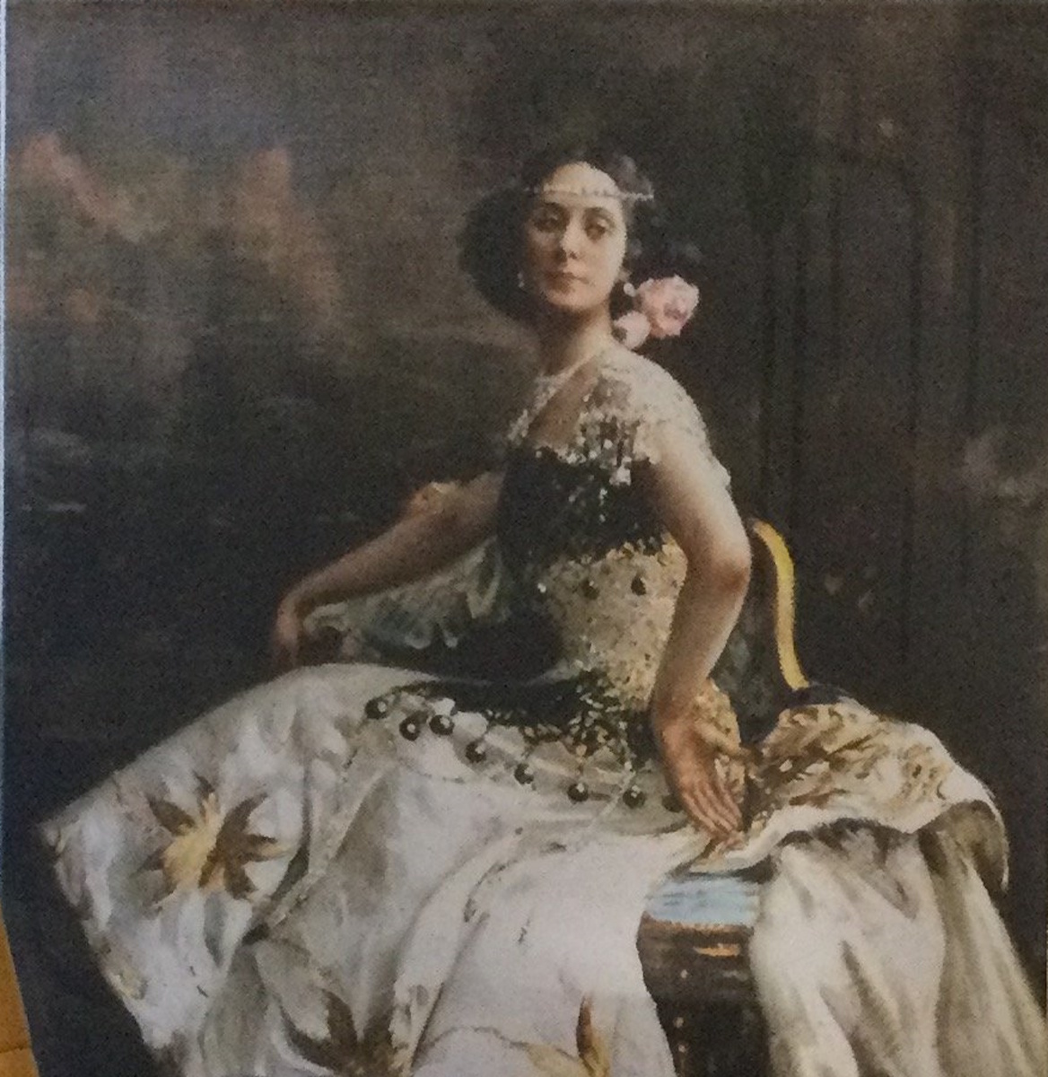 Анна Павлова ( фрагмент экспозиции) 
