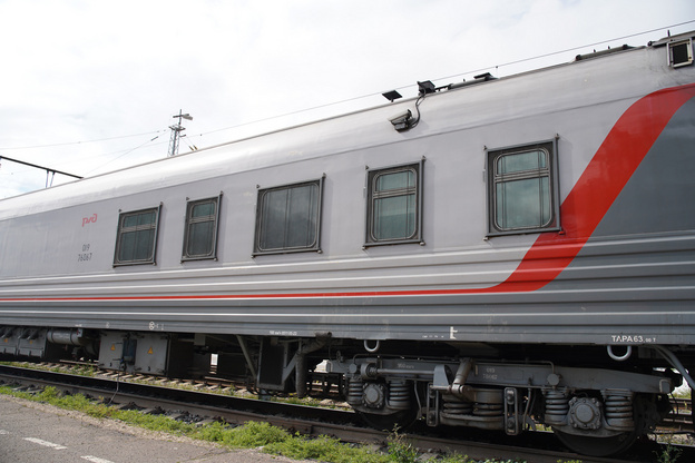    Вагон строгого режима: репортаж из пункта обмена осуждёнными в Кирове