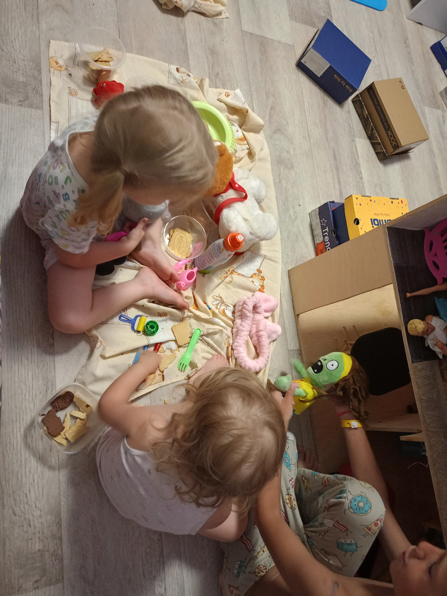 Это зомби уже на пикнике 😁