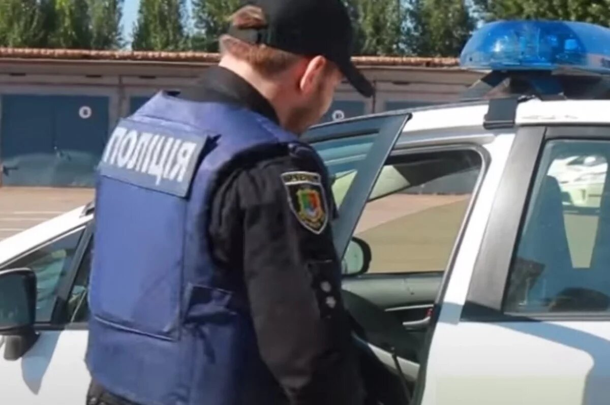    На Украине командир взвода расстрелял 20-летнего правоохранителя