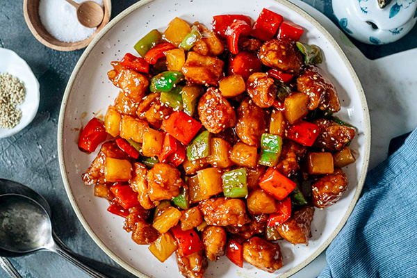 Идеальная курица с ананасом: кисло-сладкая курица за 30 минут