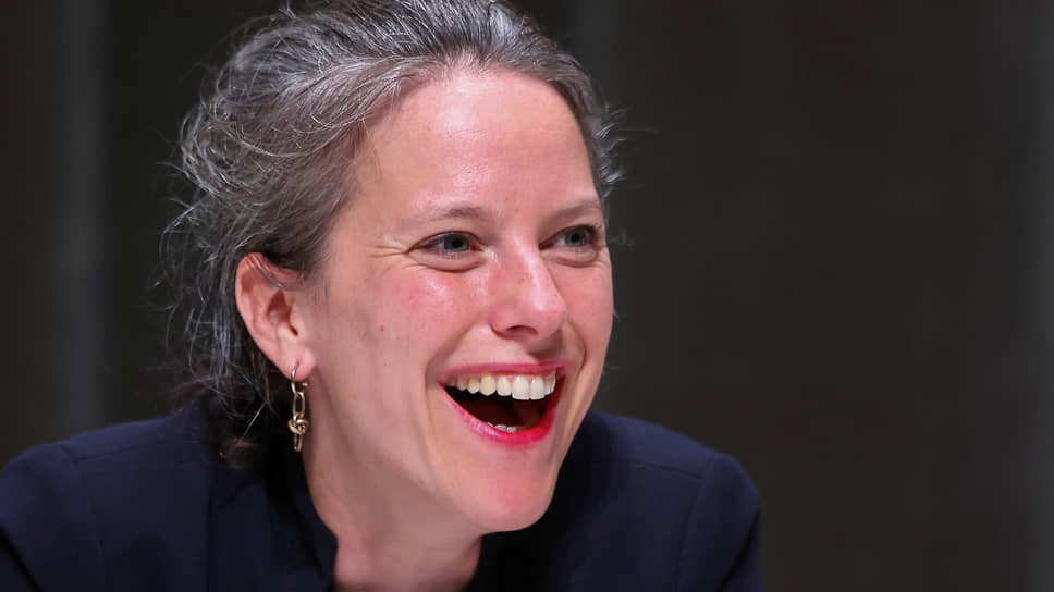 Фото: Manon Cruz / Reuters📷Люси Касте — кандидат в премьеры от левых сил