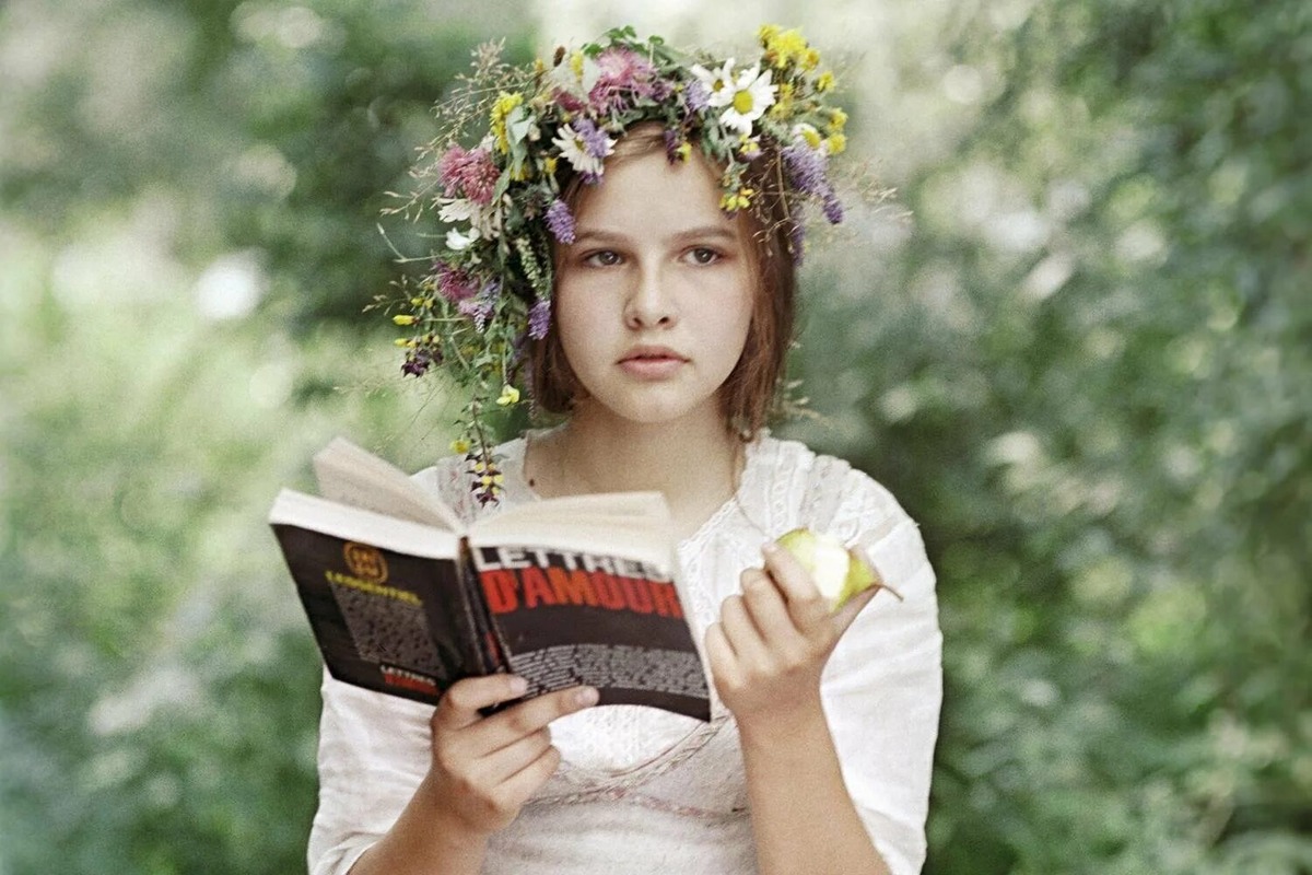 Кадр из фильма "Сто дней после детства" 