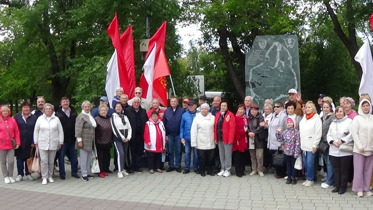 24 августа 2024 г. в сквере Комсомольский прошёл концерт, посвящённый 105-годовщине со дня основания Тюменского комсомола. Проводили его представители организации «Комсомольское братство».-3