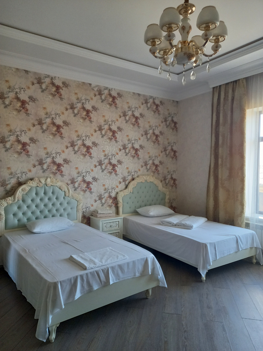 номер, своё фото