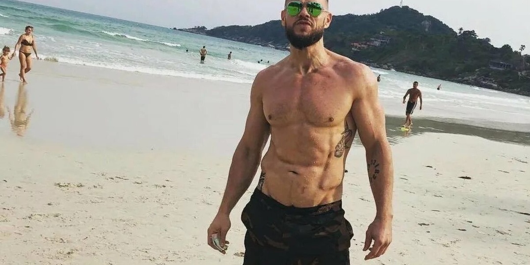 8 мускулистых Российских актёров, не забывающих про спорт зал