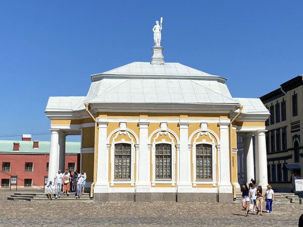 Ботный домик