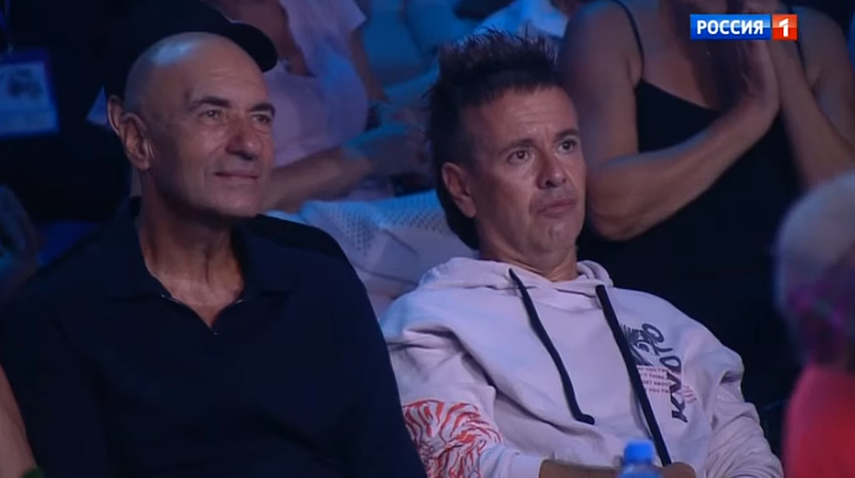 Два юбиляра этого года сидели рядом друг с другом. Игорь Крутой и Андрей Губин.