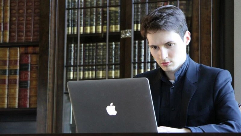     Павел Дуров. vk.com/durov