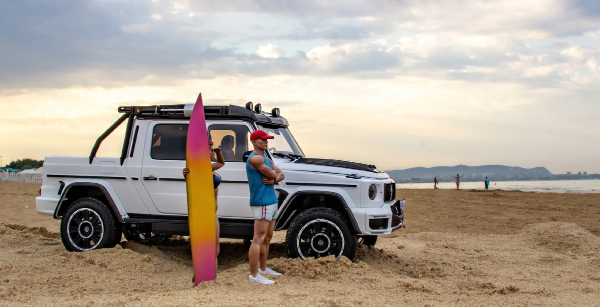 Диорама в масштабе 1/18. Главное действующее "лицо" - модель Brabus G 800 Adventure XLP - 2020 в масштабе 1/18 . Производитель: Almost Real. Автор - Алексей Плющенко (г. Пятигорск) © 2024 год