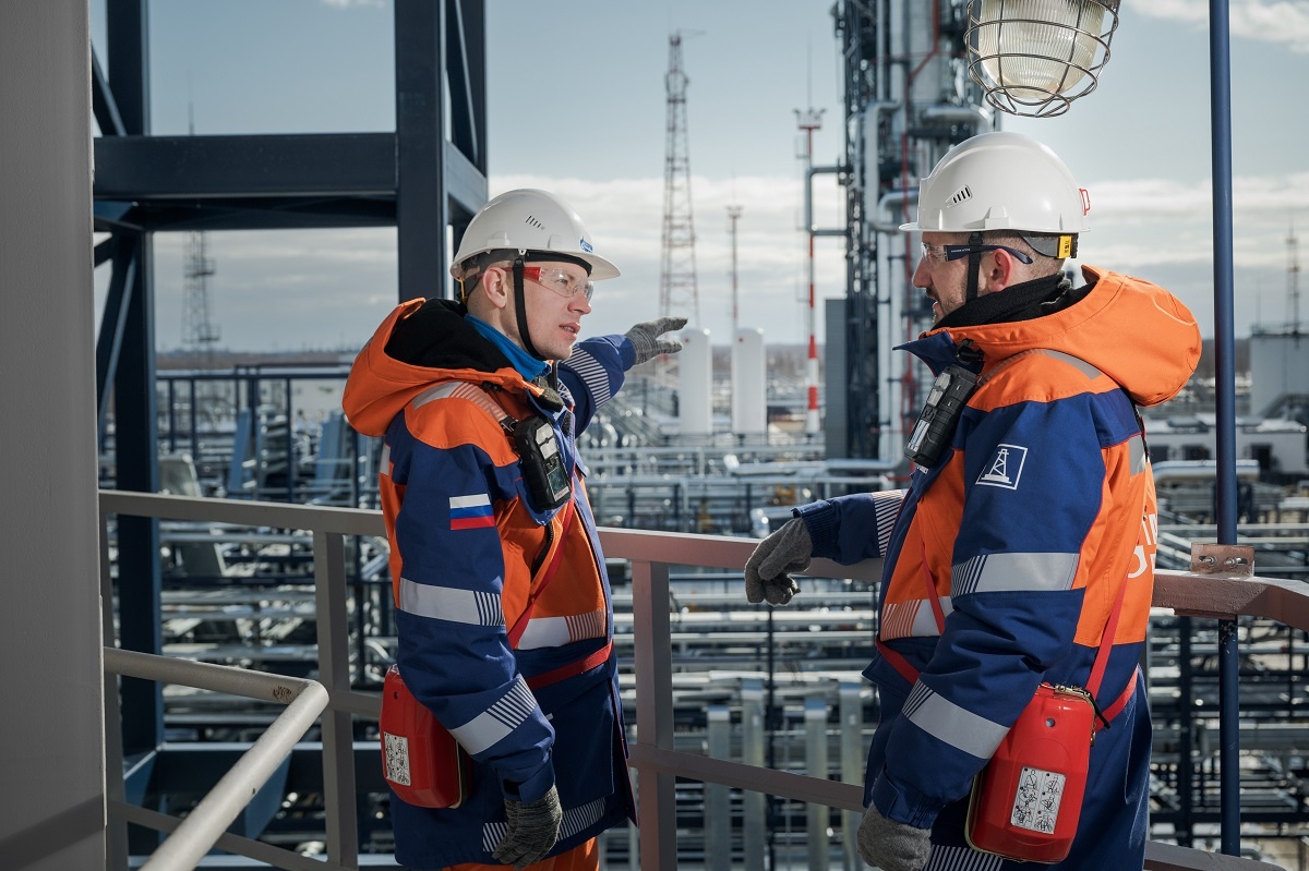 www.gazprom-neft.ru