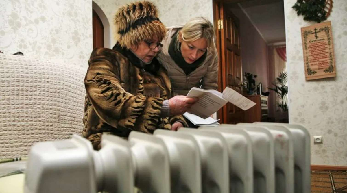 г.Омск  Зимний период 2023 - 2024 года.  во многих домах  Октябрьского округа и не только.