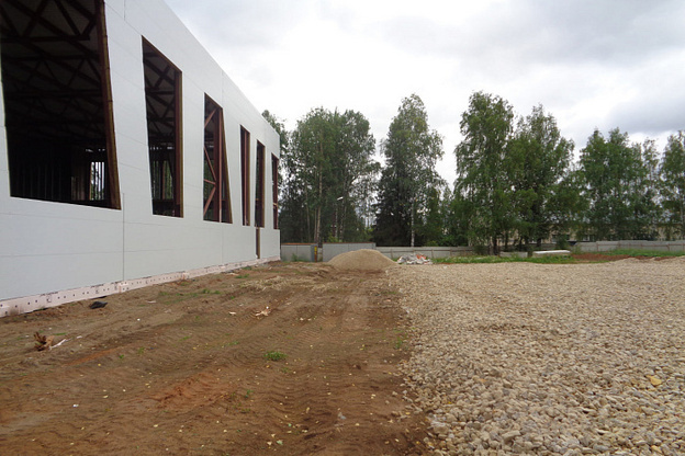    Строительство главного корпуса спорткомплекса в Озерках завершено на 51 %