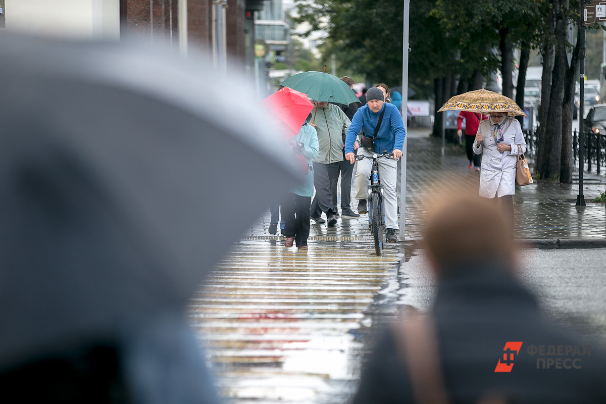 Уральцам придется прятаться под зонтики.  Фото: https://fedpress.ru/news/66/society/3334690