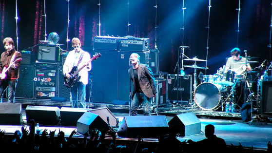    Рок-группа Oasis подтвердила, что воссоединяется спустя 15 лет после распада Ирина Петрова