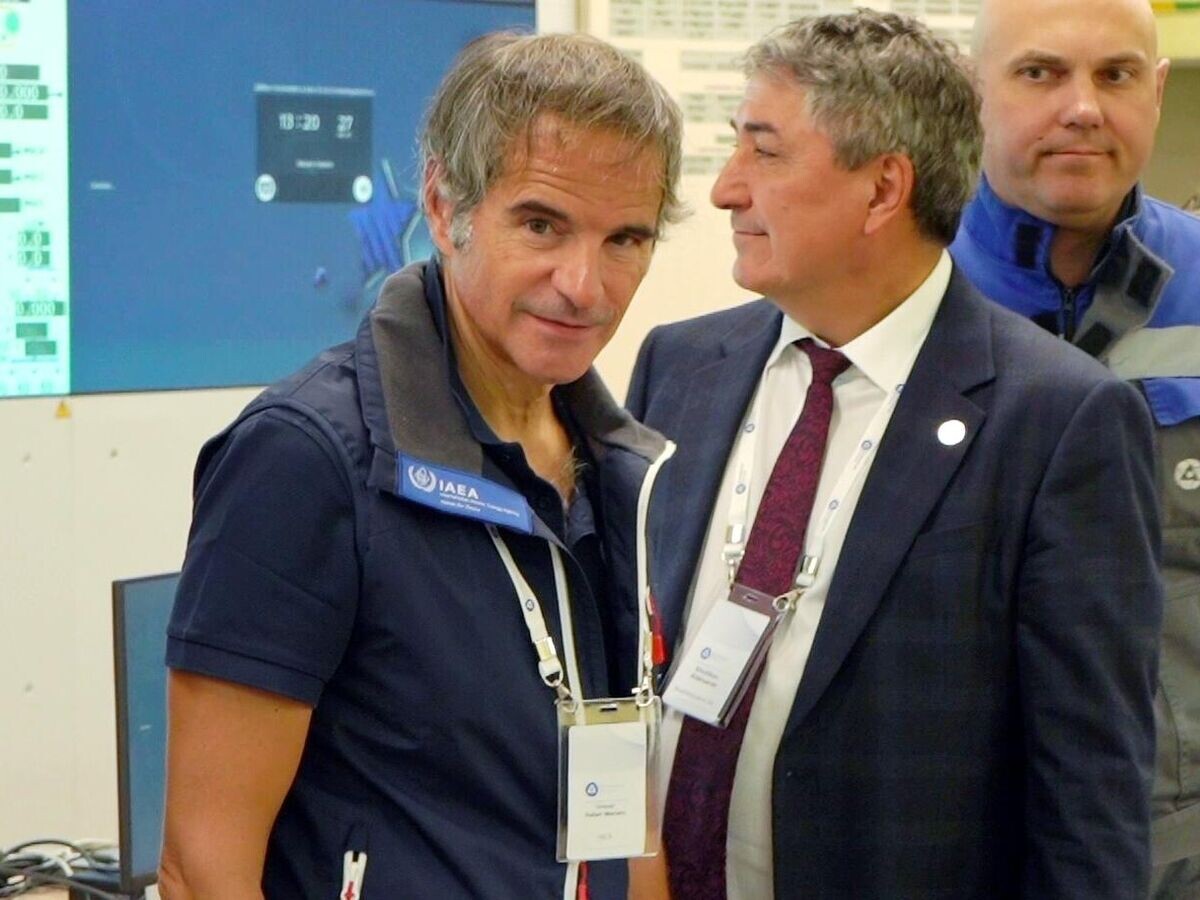    Генеральный директор МАГАТЭ Рафаэль Гросси во время посещения одного из энергоблоков Курской АЭС© РИА Новости / Пресс-служба ГК "Росатом"