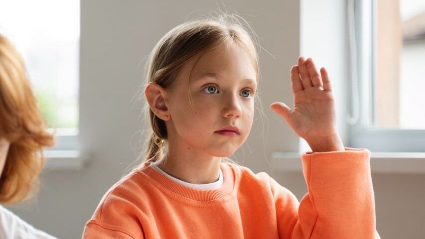    Детям будут рассказывать, как правильно выстраивать отношения в семье. Фото: freepik