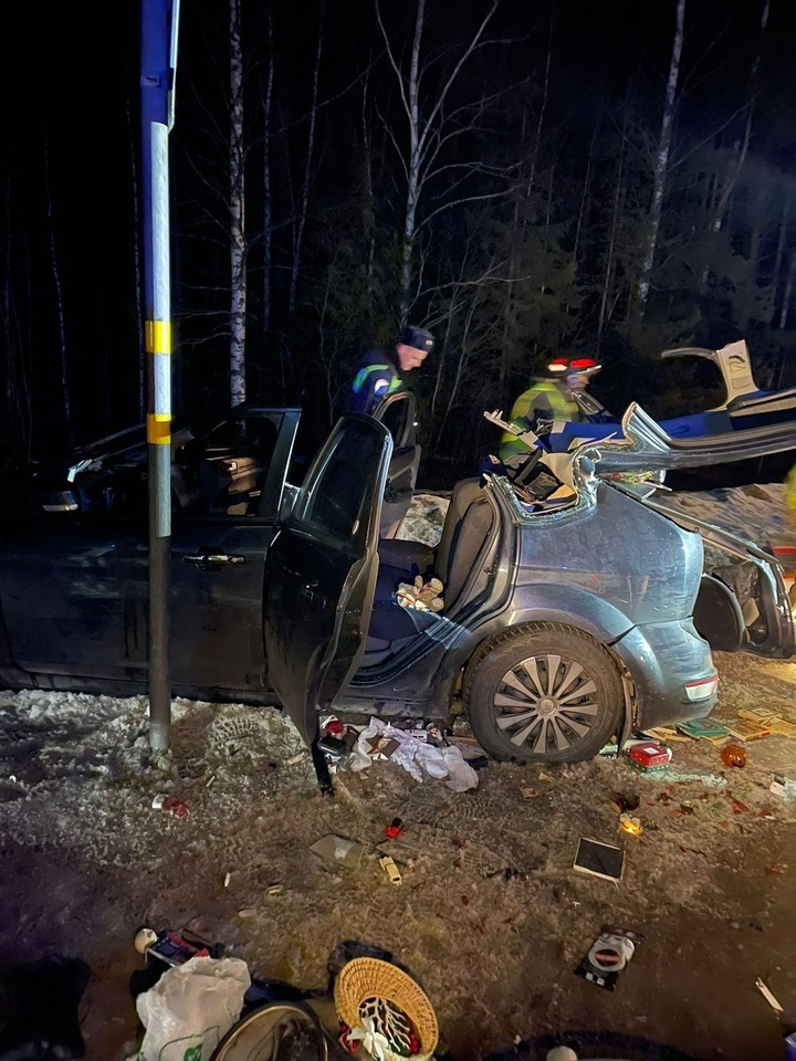    Больница в Олонце собирает деньги на лечение медсестры, попавшей в страшное ДТПОПС по Прионежскому району