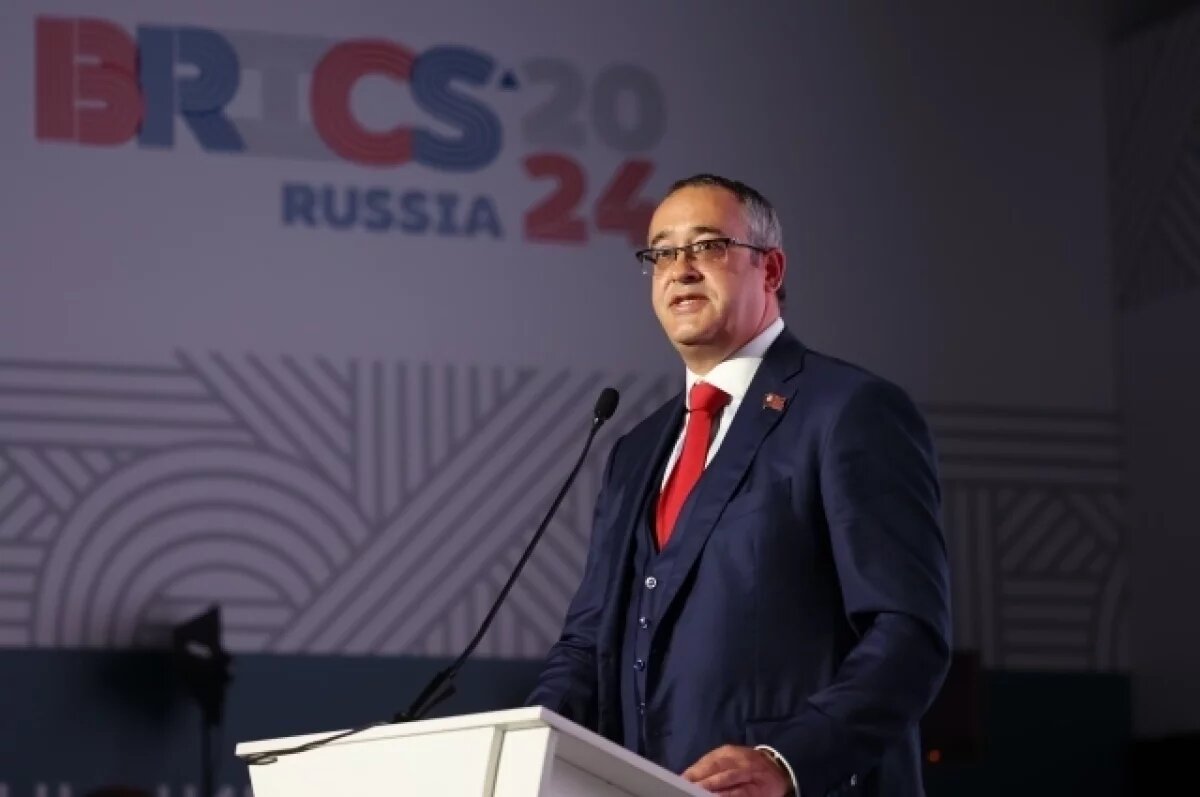    Шапошников поприветствовал делегатов муниципального форума БРИКС